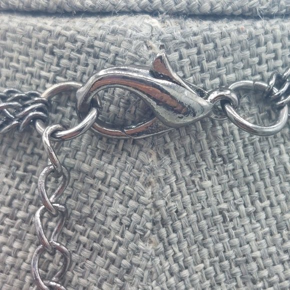 Necklace Blue Glass Beads Tripple Strand Gun Metal Gray Chain Satellite Beads Bi - Picture 6 of 7